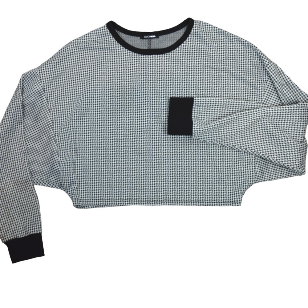 Fashion Nova Houndstooth Crop Long Sleeve Crew Neck Top, Large